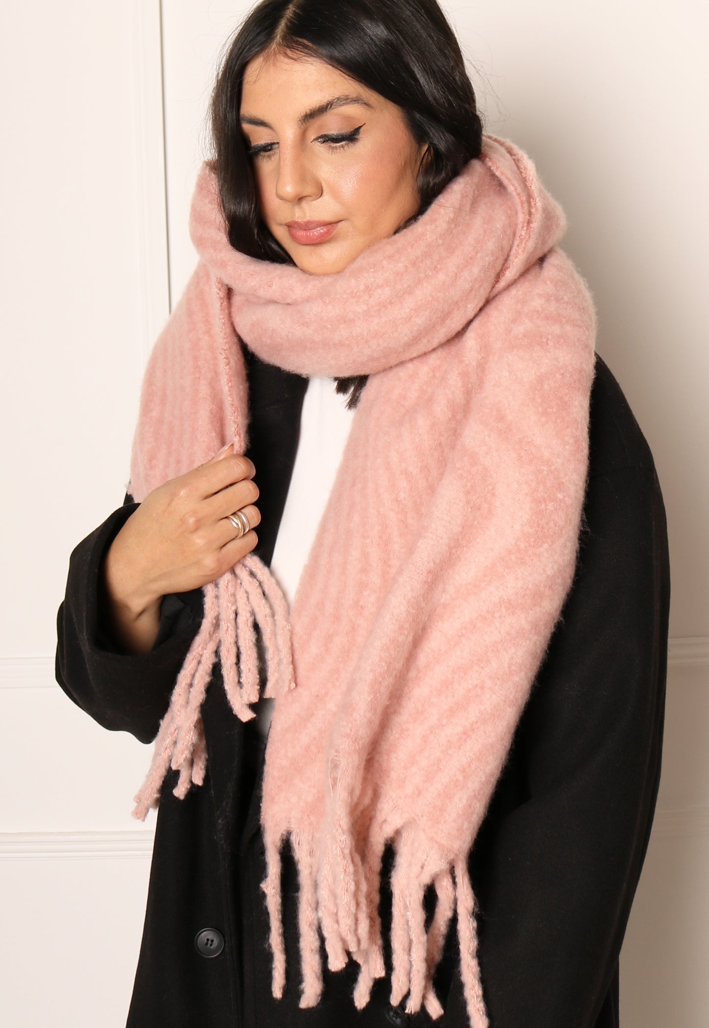 VERO MODA Gabby Oversized Brushed Scarf with Abstract Swirls Tassels in Dusky Pink - One Nation Clothing