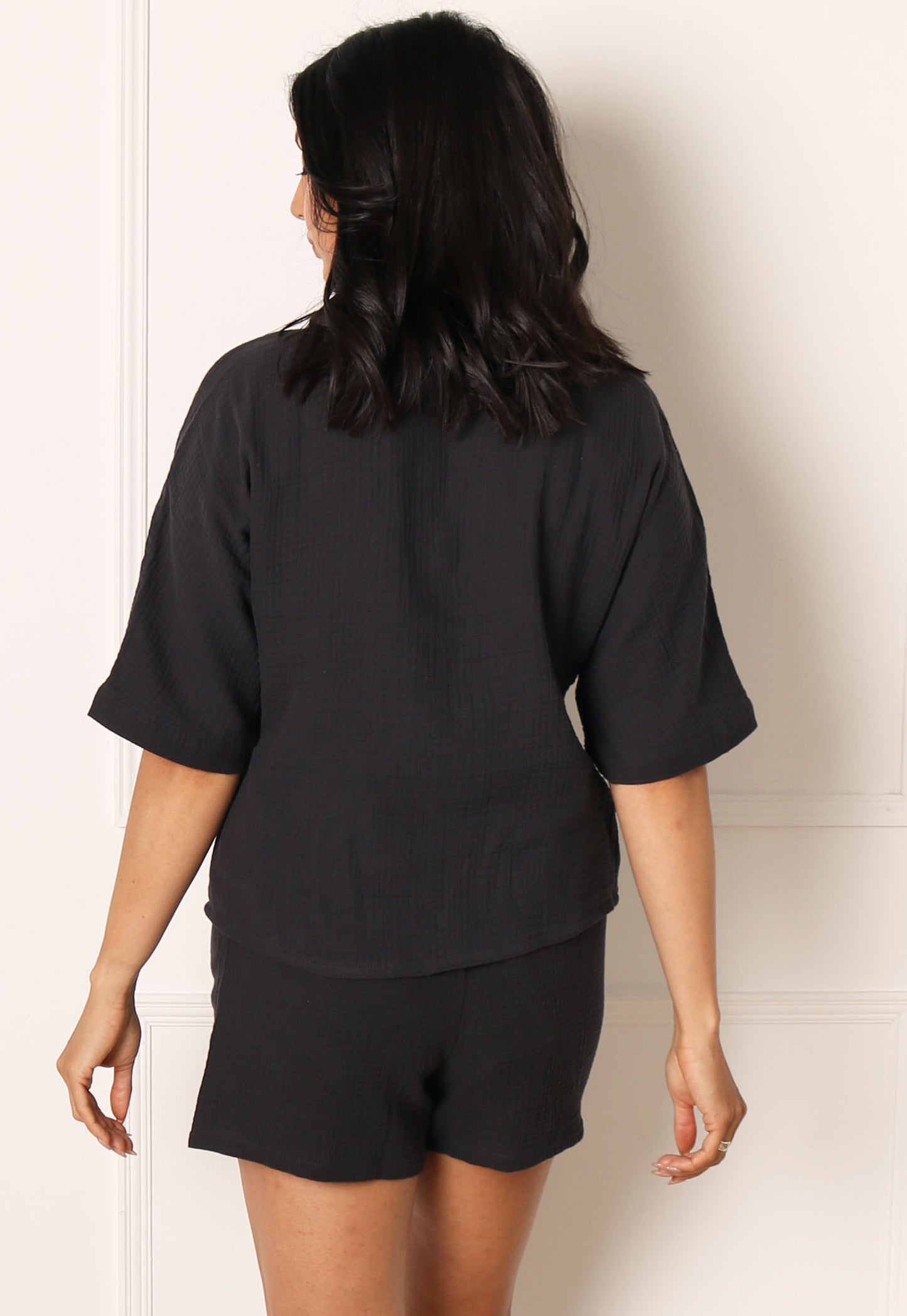 
                  
                    ONLY Thyra High Waisted Pull On Cheesecloth Co-ord Shorts in Washed Black - One Nation Clothing
                  
                