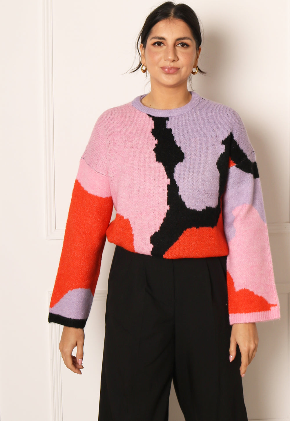 VERO MODA Florence Fluffy Abstract Colour Block Chunky Knit Jumper in Pink, Red & Lilac - One Nation Clothing