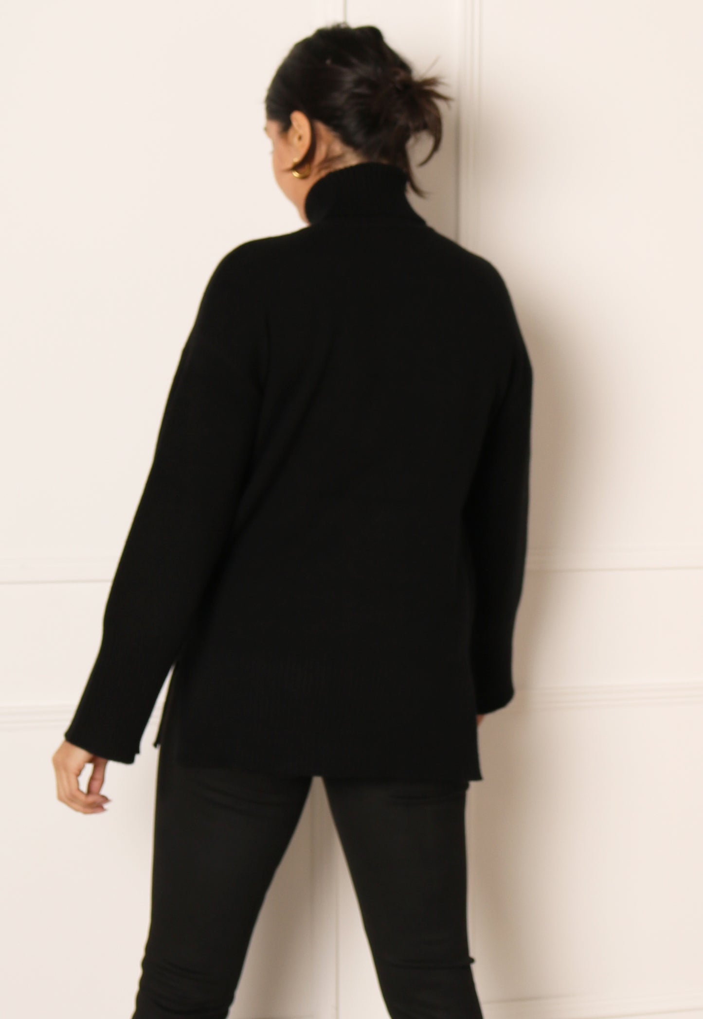 
                  
                    VERO MODA Gold Soft Knit Rollneck Longline Jumper with Side Splits in Black - One Nation Clothing
                  
                