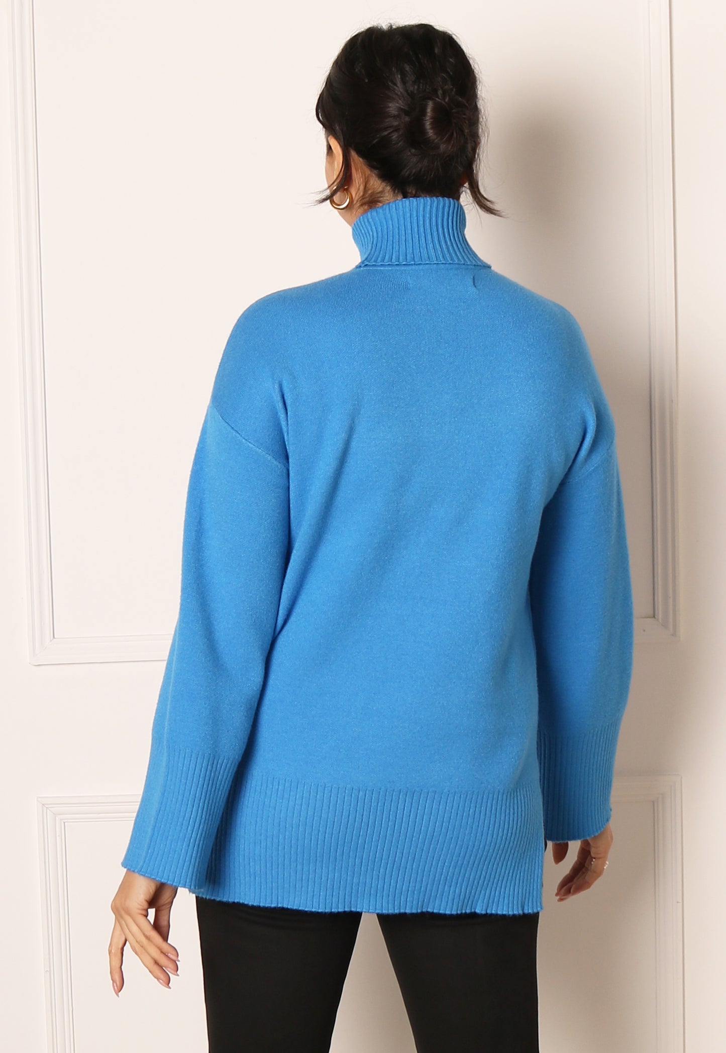 
                  
                    VERO MODA Gold Soft Knit Rollneck Longline Jumper with Side Splits in French Blue - One Nation Clothing
                  
                