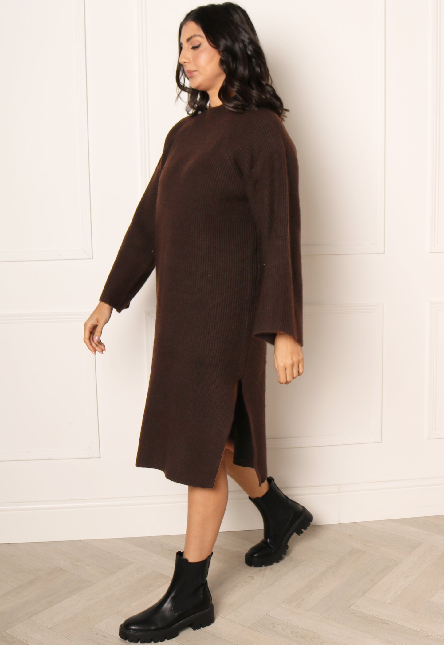 
                  
                    PIECES Jade Oversized Chunky Knit Long Sleeve High Neck Jumper Dress in Chocolate Brown - One Nation Clothing
                  
                