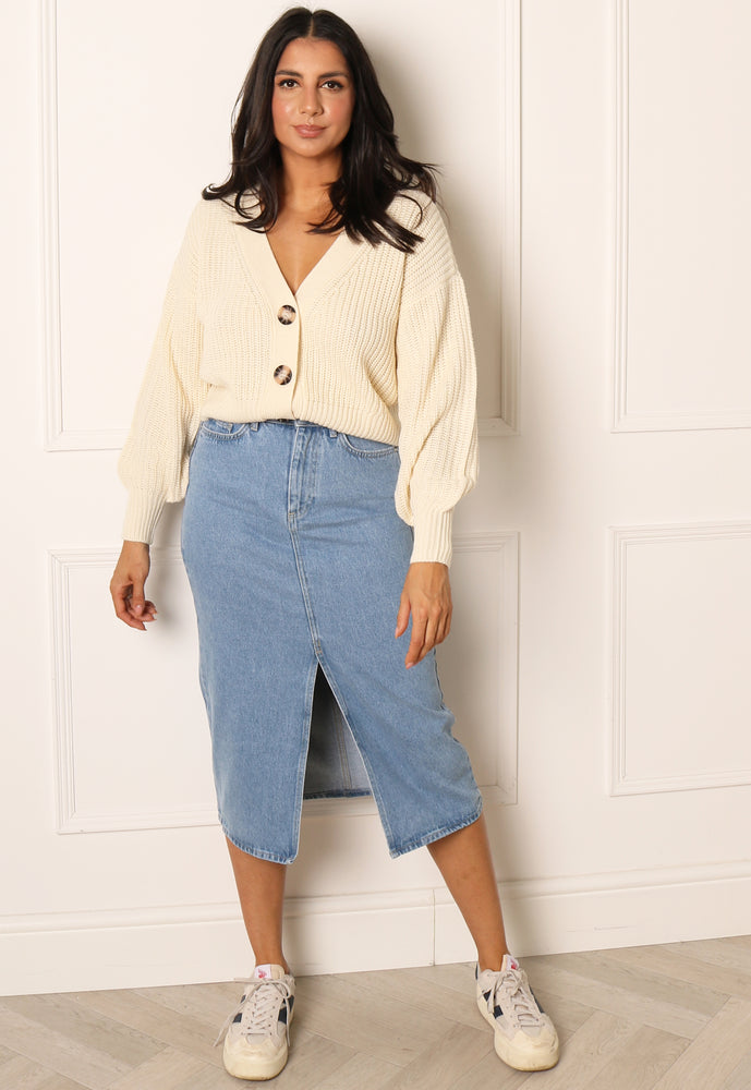 
                  
                    JDY Justy Cropped Chunky Knit Button Cardigan in Cream - One Nation Clothing
                  
                
