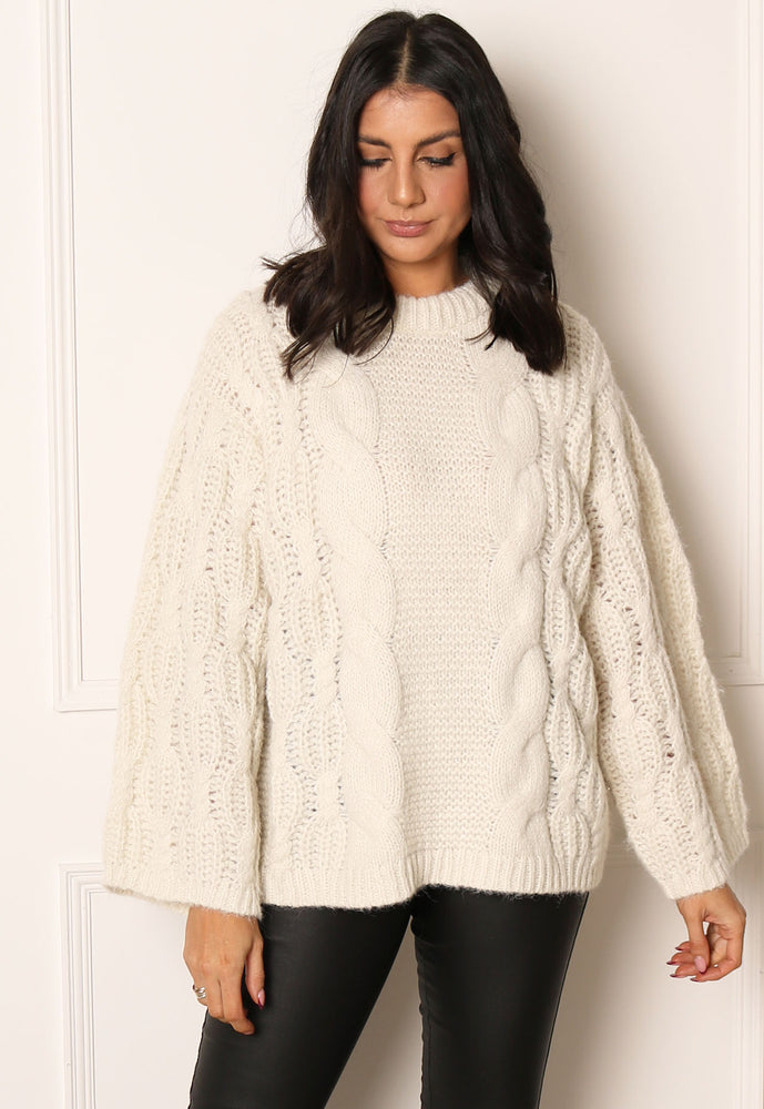 VERO MODA Vea Premium Chunky Cable Knit Fluffy Jumper in Cream - One Nation Clothing