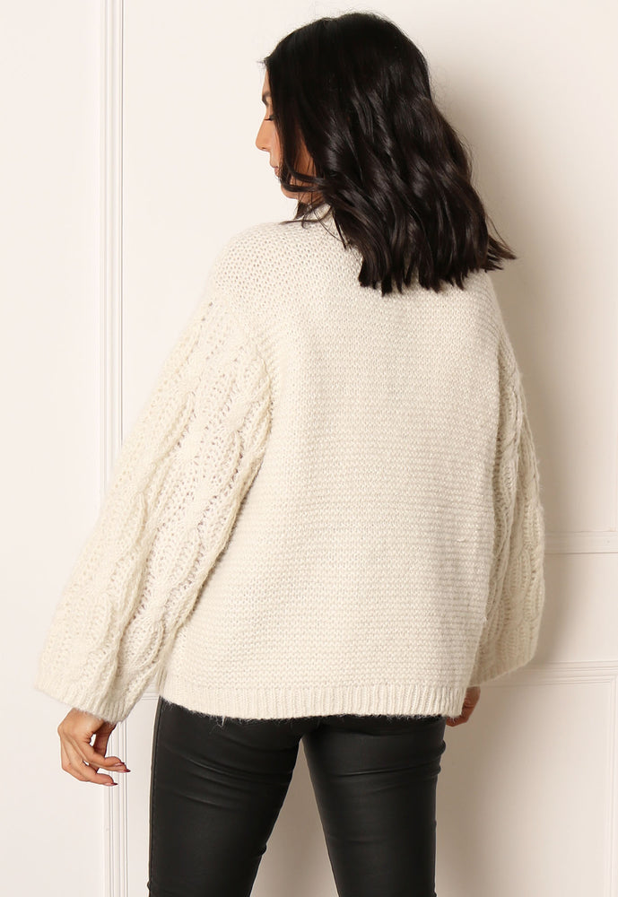 
                  
                    VERO MODA Vea Premium Chunky Cable Knit Fluffy Jumper in Cream - One Nation Clothing
                  
                
