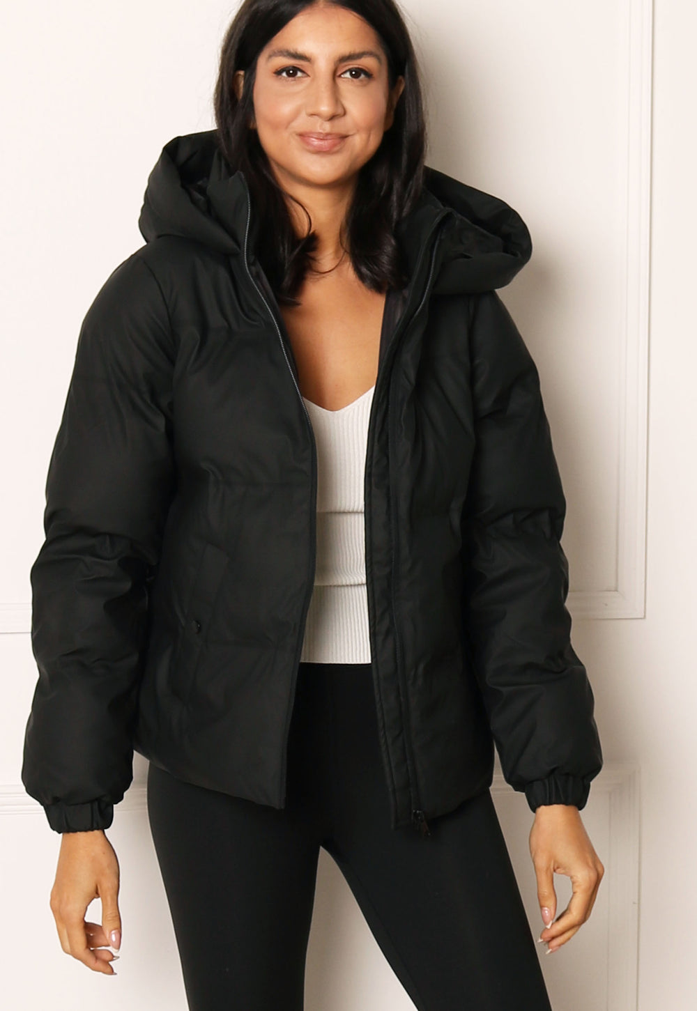 VERO MODA Noe Short Water Repellent Quilted Puffer Jacket with Hood in Black - One Nation Clothing