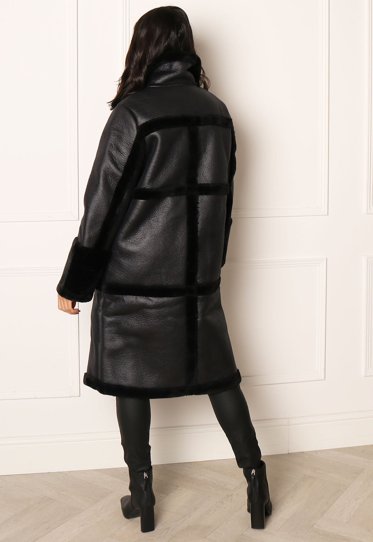 
                  
                    VILA Long Melda Faux Leather & Shearling Aviator Coat in Black - One Nation Clothing
                  
                