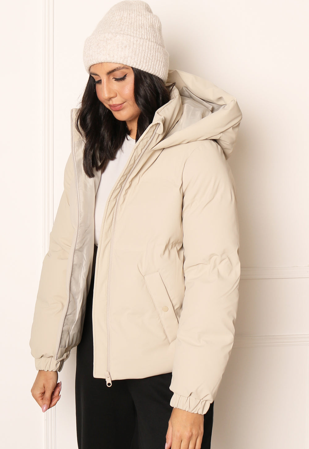 VERO MODA Noe Short Water Repellent Quilted Puffer Jacket with Hood in Beige - One Nation Clothing