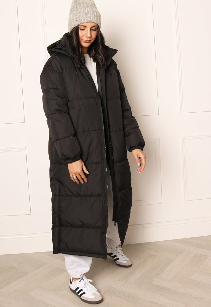 
                  
                    VERO MODA Klea Maxi Longline Puffer Coat with Hood in Black - One Nation Clothing
                  
                