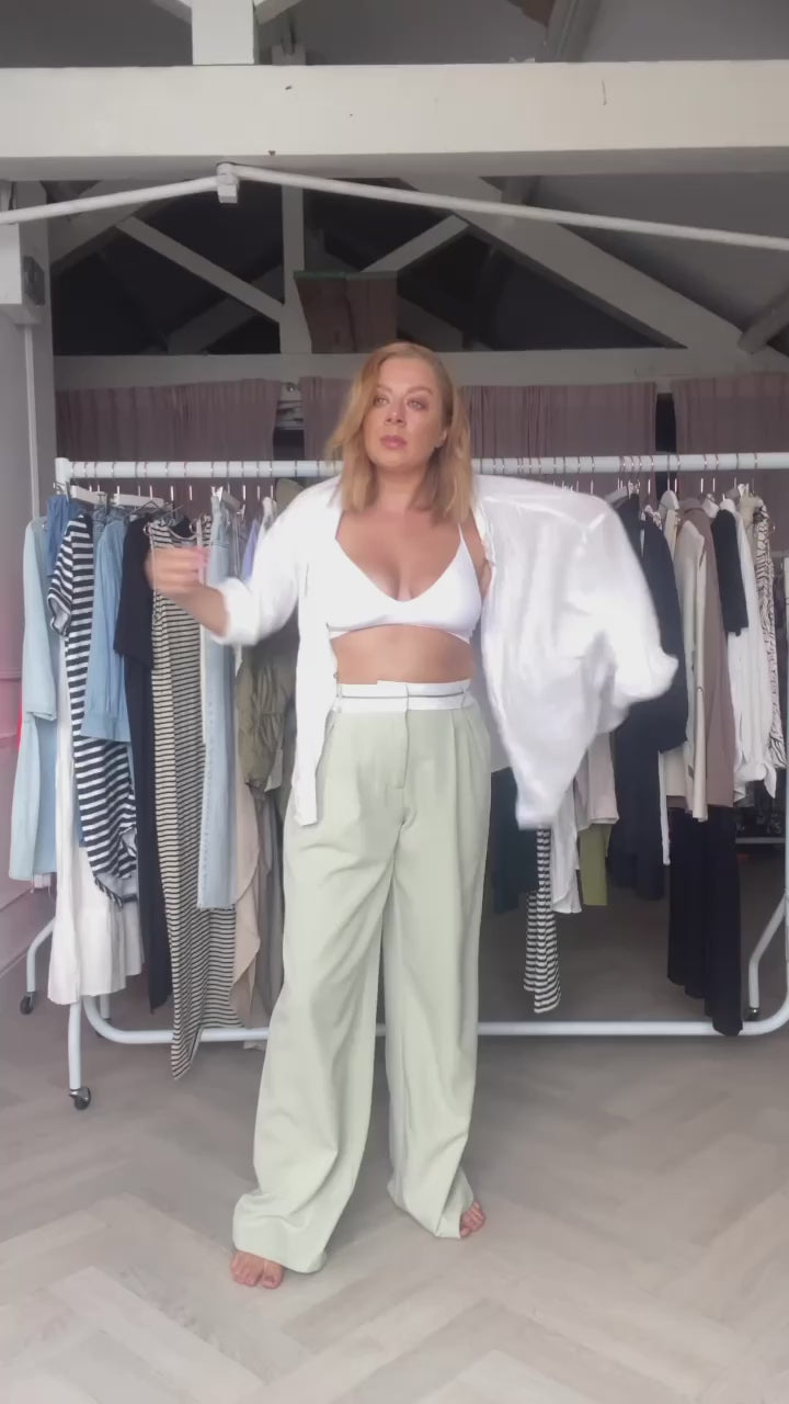 
                  
                    Load and play video in Gallery viewer, ONLY Malika Wide Leg Relaxed Dad Trousers with Rolled Waistband and Darts in Sage Green
                  
                