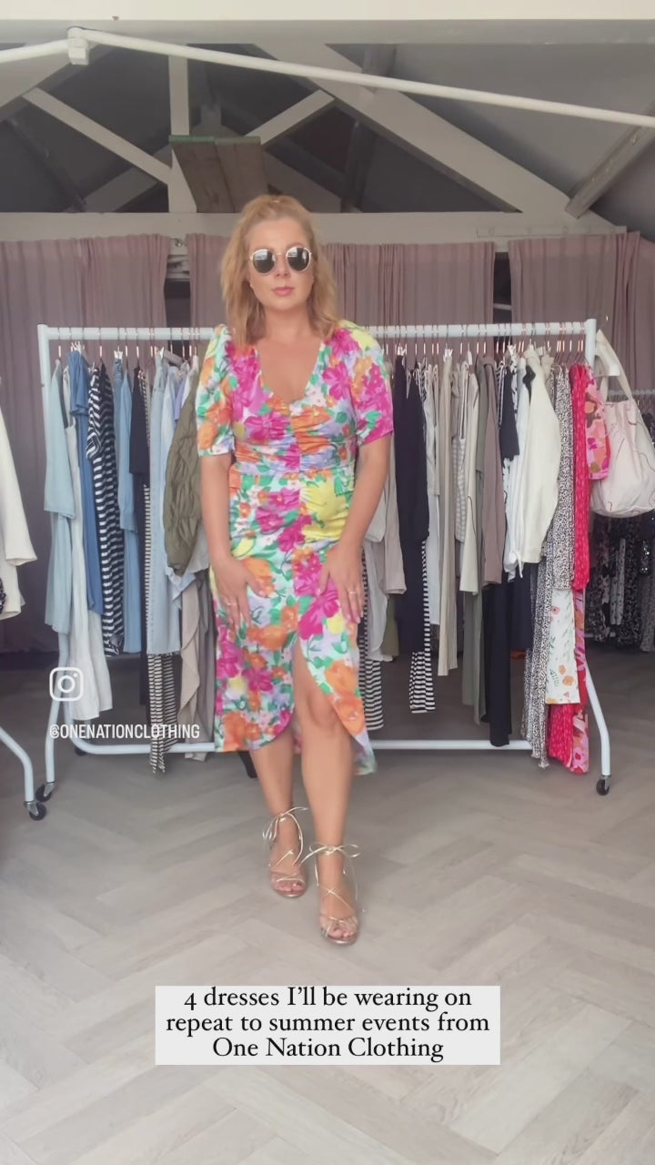 
                  
                    Load and play video in Gallery viewer, VILA Johanna Bright Floral Print Satin Ruche Front Midi Dress in Multi
                  
                