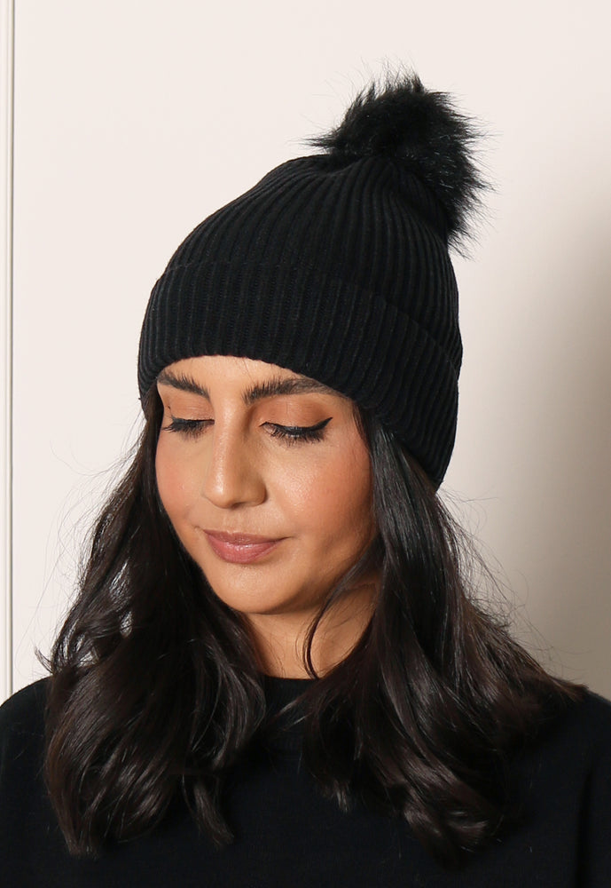 VERO MODA Lif Rib Knit Beanie Hat with Faux Fur Pom in Black - One Nation Clothing