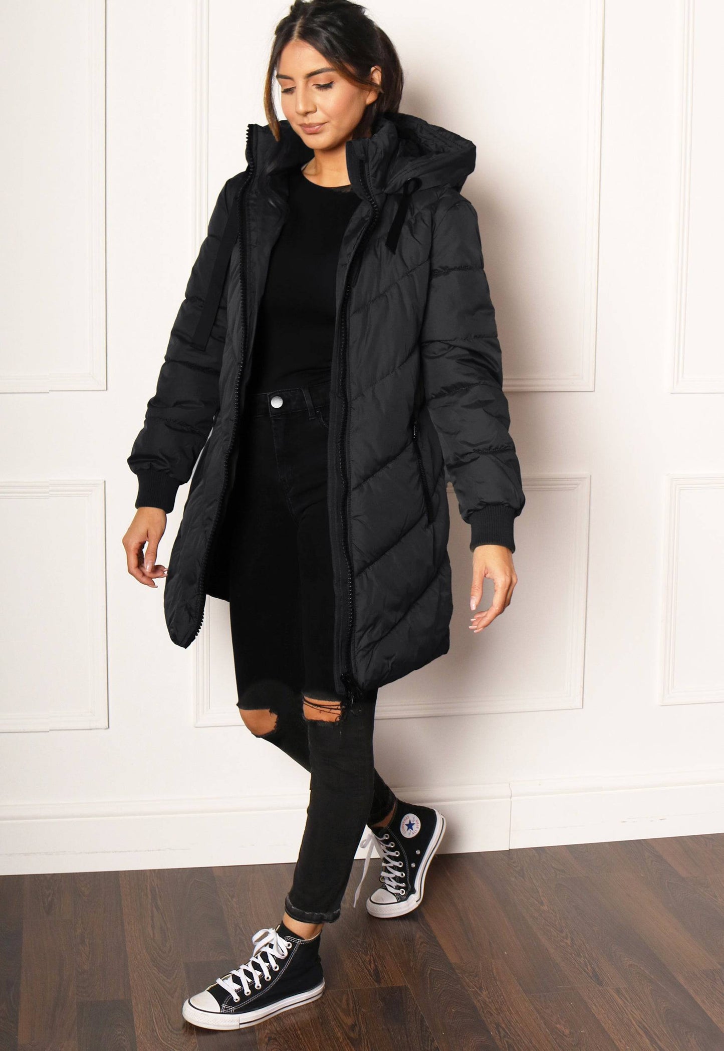 
                  
                    JDY Skylar Chevron Quilted Longline Hooded Puffer Coat in Black - One Nation Clothing
                  
                