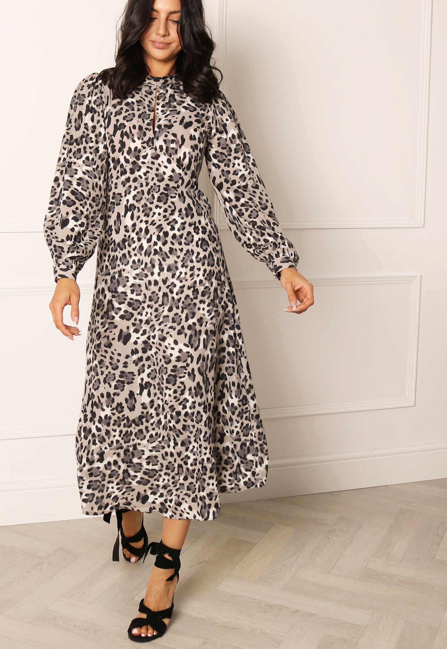 
                  
                    JDY Ace Leopard Print Midi Dress with Long Sleeves in Grey Tones - One Nation Clothing
                  
                