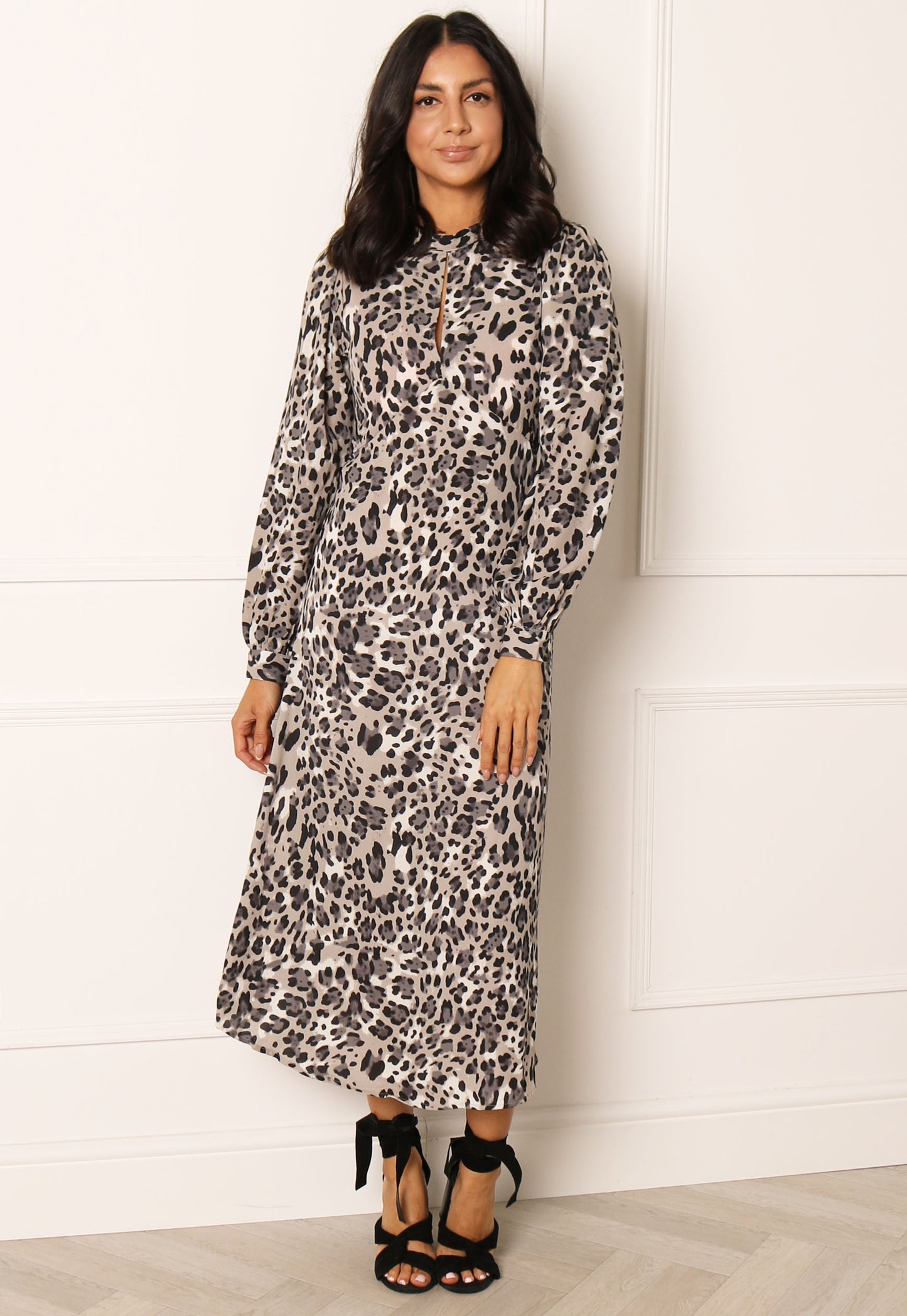 
                  
                    JDY Ace Leopard Print Midi Dress with Long Sleeves in Grey Tones - One Nation Clothing
                  
                