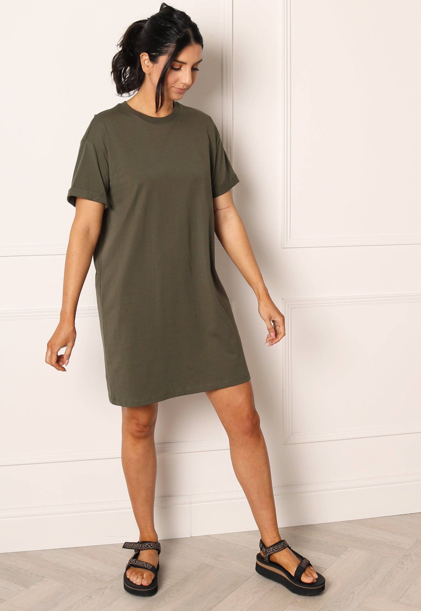 
                  
                    PIECES Ria Cotton T-Shirt Dress in Khaki - One Nation Clothing
                  
                