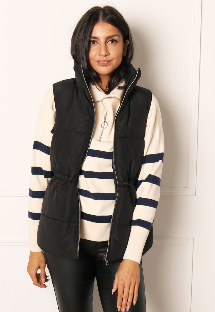 
                  
                    JDY Luna Short Puffer Gilet with Waist Detail in Black - One Nation Clothing
                  
                