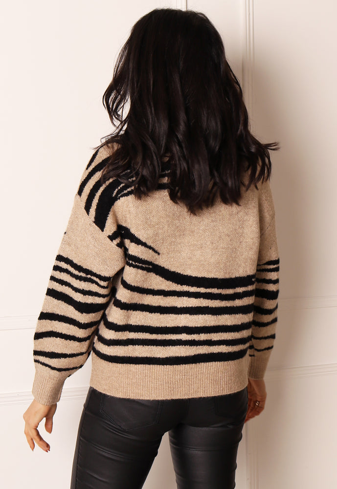 
                  
                    JDY Lincon Stripe Colour Block Chunky Knit Jumper in Beige & Black - One Nation Clothing
                  
                