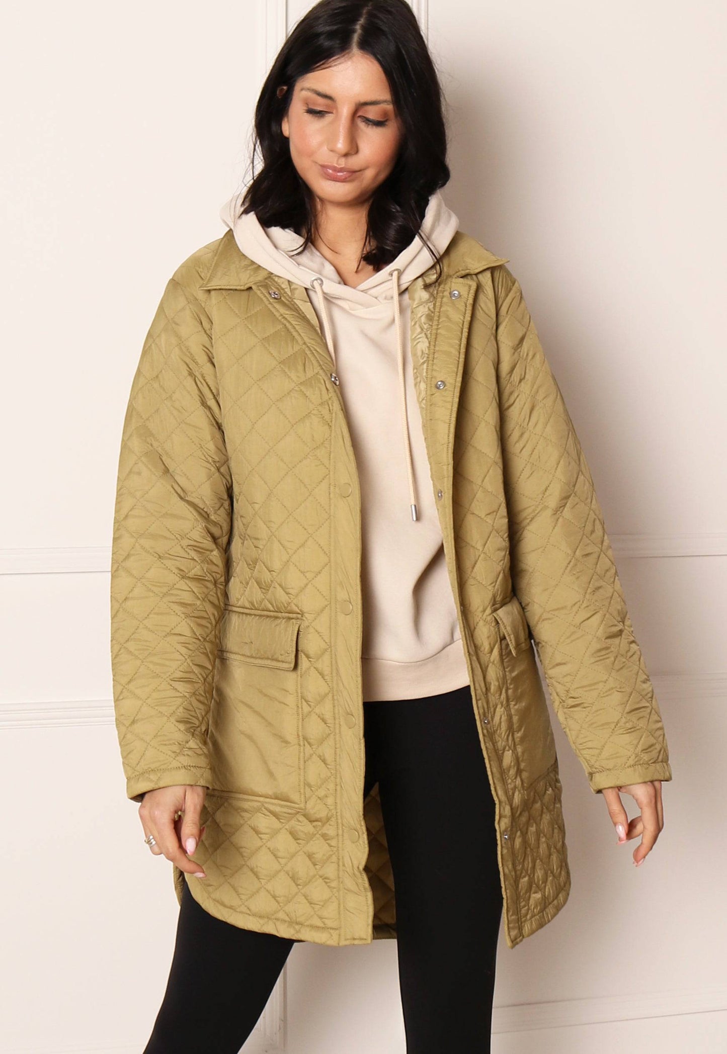 JDY Augusta Edith Diamond Quilted Long Shacket Jacket in Light Khaki - One Nation Clothing