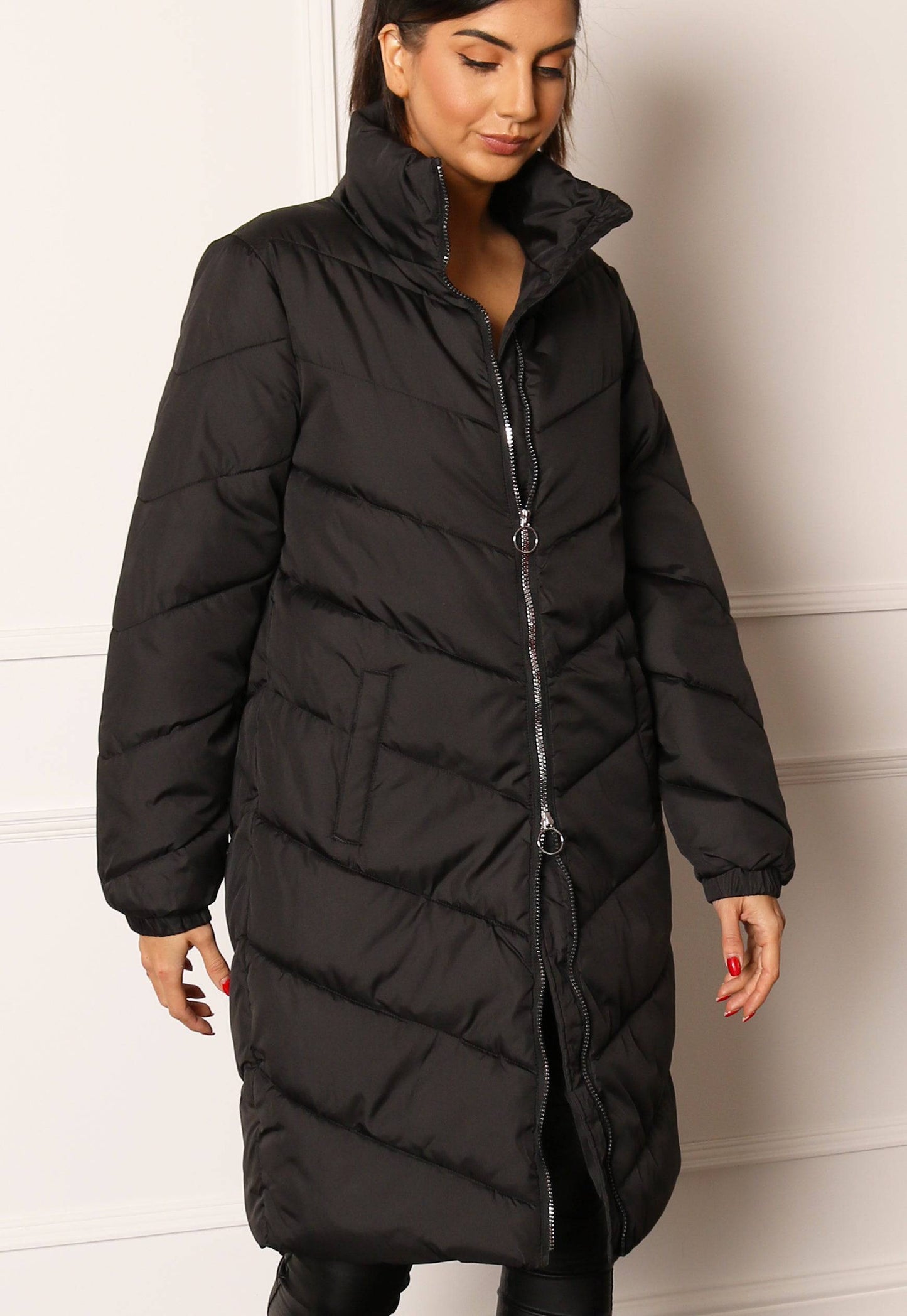 
                  
                    JDY Finno Longline Padded Puffer Coat in Black - One Nation Clothing
                  
                