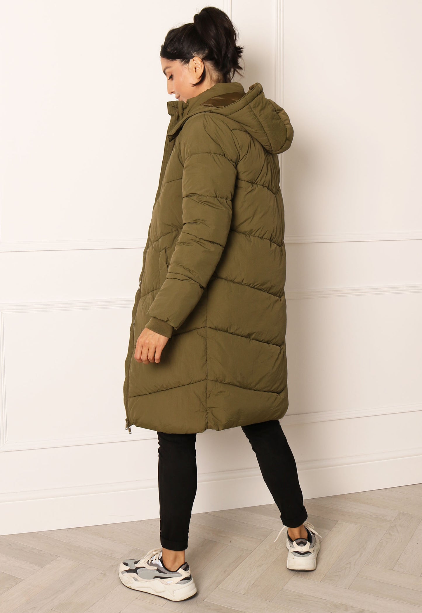
                  
                    PIECES Jamilla Chevron Quilted Longline Hooded Puffer Coat in Khaki - One Nation Clothing
                  
                