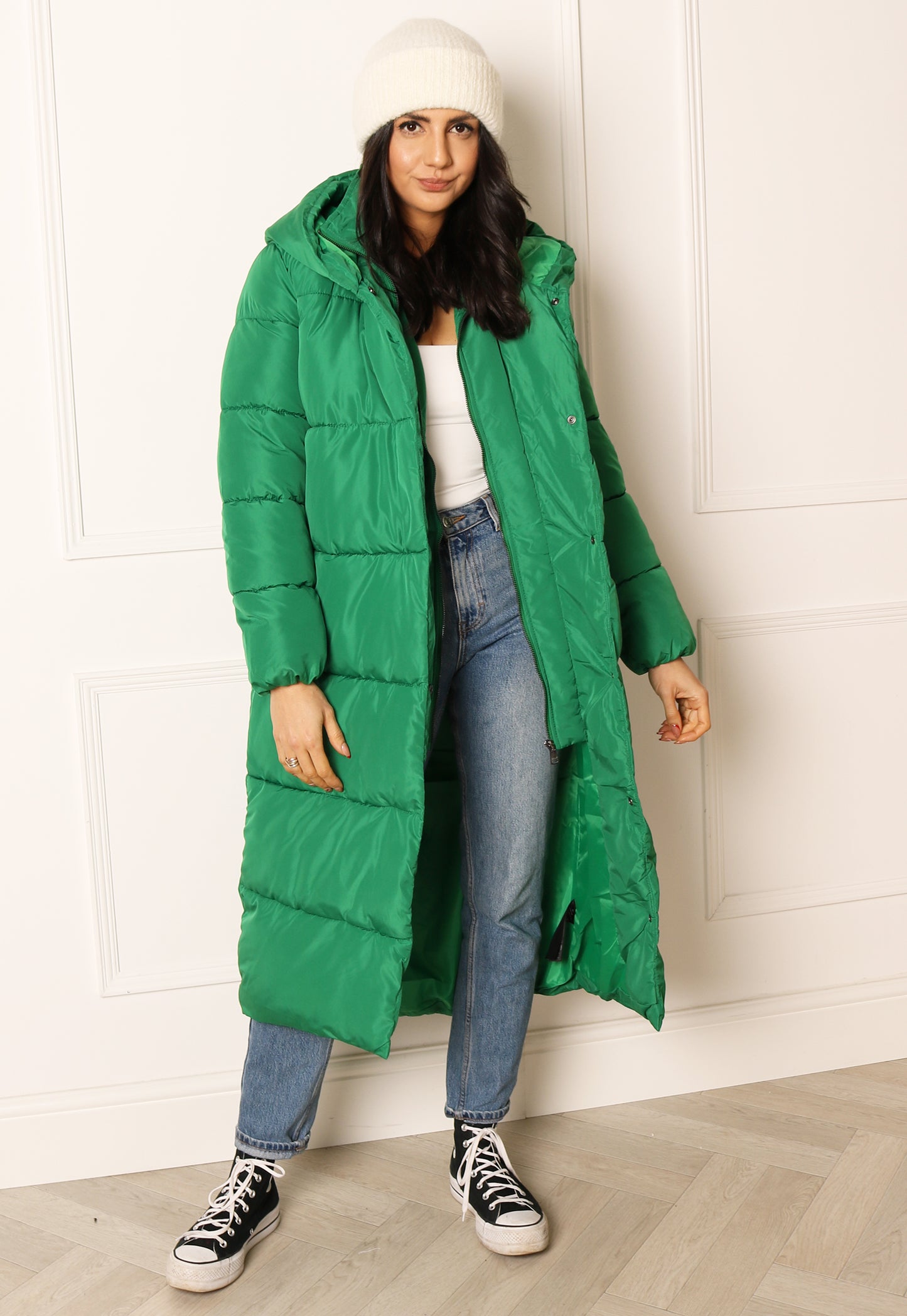 
                  
                    ONLY Amy Midi Longline Hooded Puffer Coat in Green - One Nation Clothing
                  
                