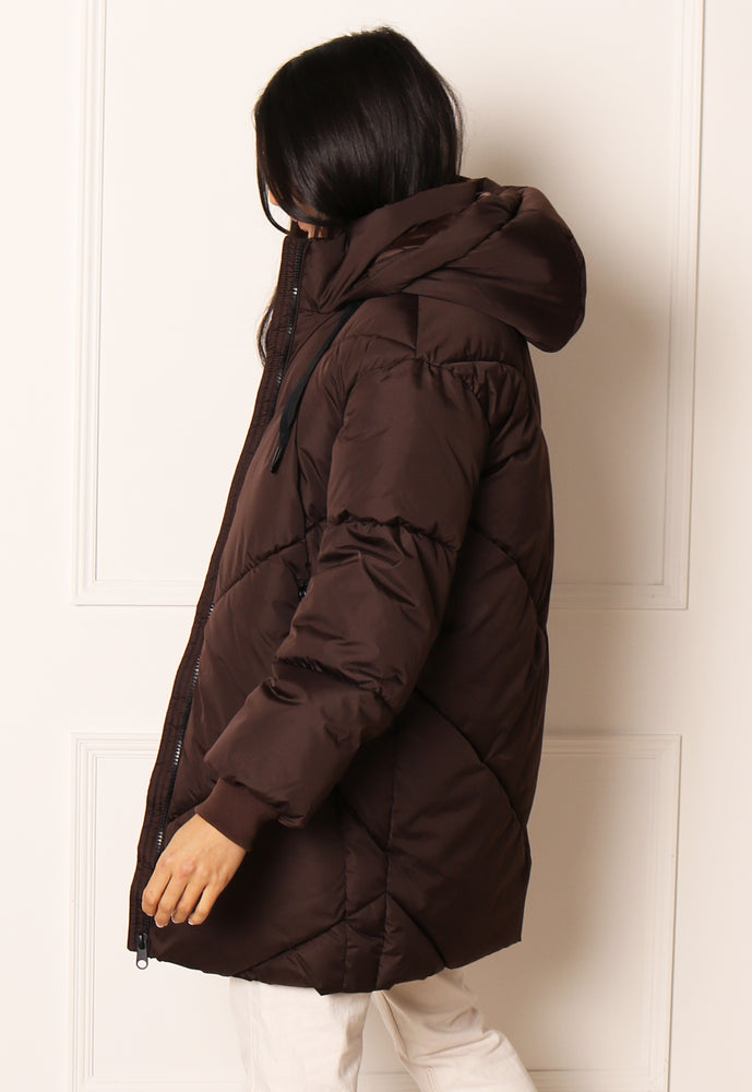 VERO MODA Beverly Oversized Longline Chevron Puffer Coat with Hood in Chocolate Brown - One Nation Clothing