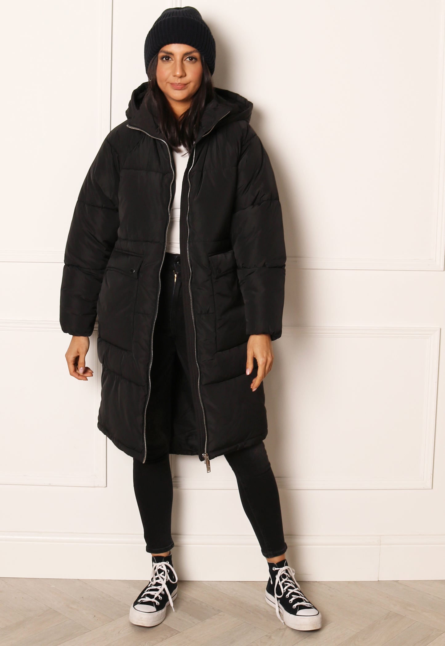 
                  
                    ONLY Gabi Oversized Longline Puffer Coat with Hood & Pockets in Black - One Nation Clothing
                  
                