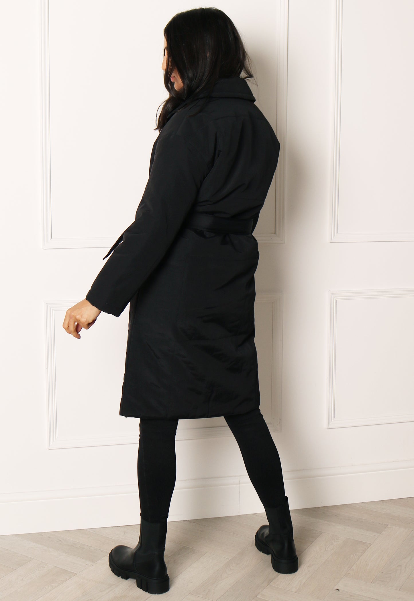 
                  
                    ONLY Selena Midi Longline Belted Padded Puffer Wrap Coat in Black - One Nation Clothing
                  
                