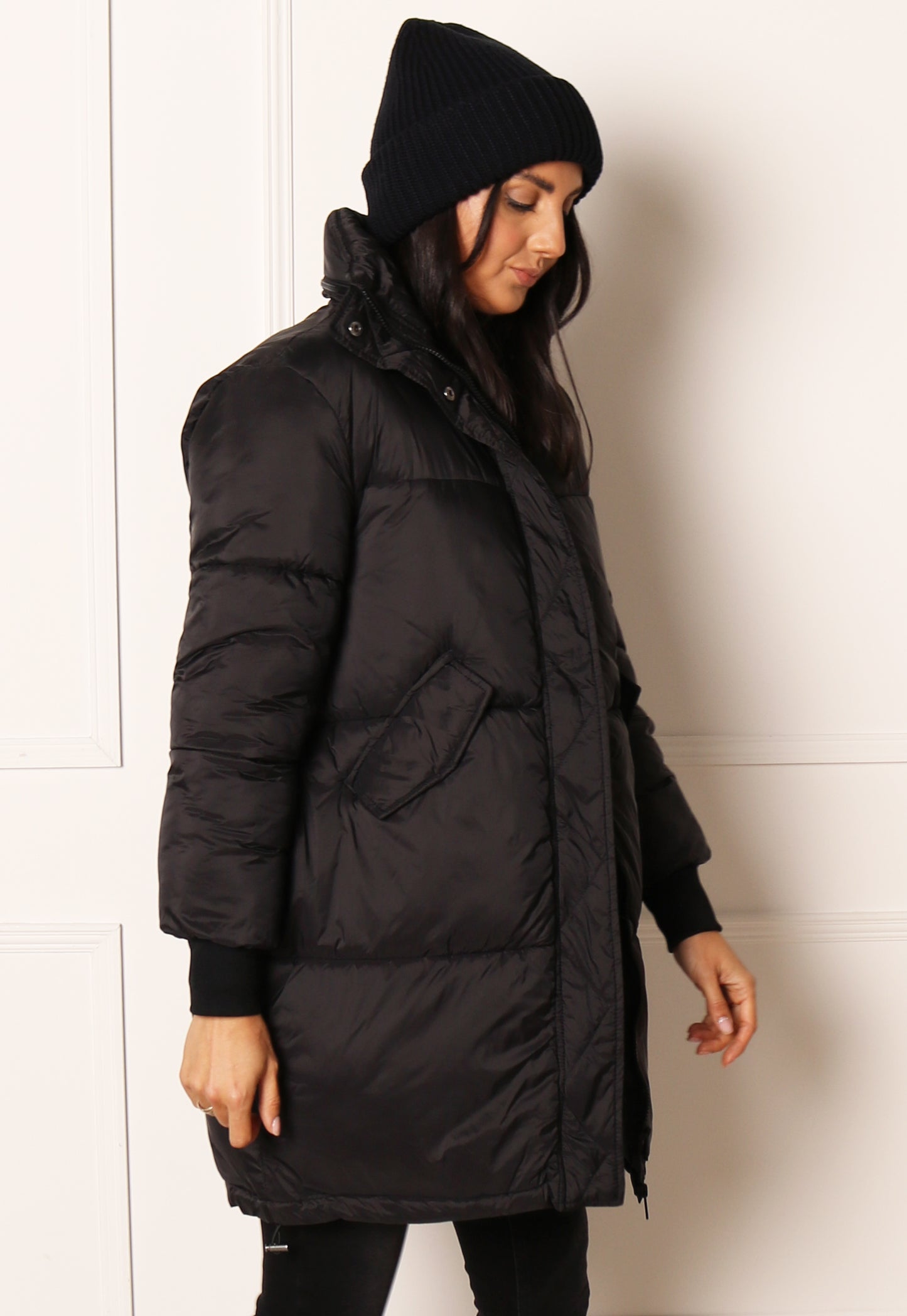 
                  
                    ONLY Petra Oversized Longline Puffer Coat with Foldaway Hood in Black - One Nation Clothing
                  
                