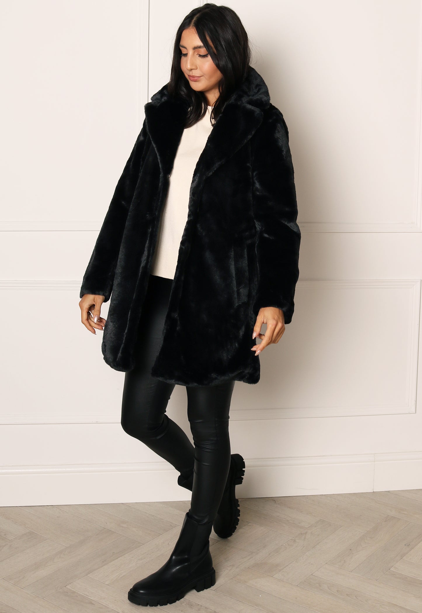 
                  
                    VILA Ebba Vintage Style Faux Fur Midi Coat with Collar in Black - One Nation Clothing
                  
                