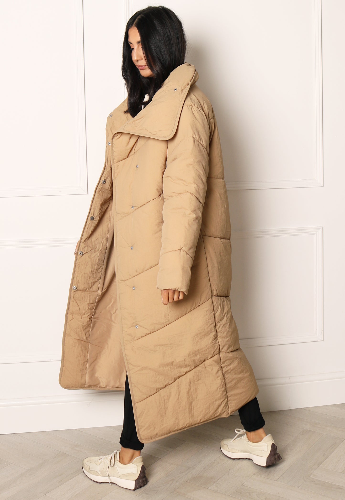 
                  
                    VILA Louisa Maxi Longline Duvet Puffer Coat in Beige - One Nation Clothing
                  
                