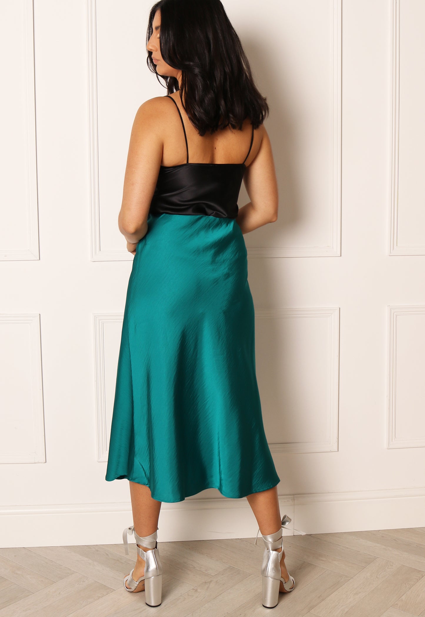 
                  
                    YAS Pastella Bias Cut Satin Midi Slip Skirt in Teal Green - One Nation Clothing
                  
                