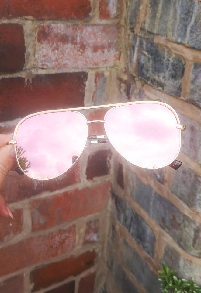 
                  
                    Gili Oversized Metal Frame Aviator Sunglasses in Pink Mirrored Lens with Gold Frame - One Nation Clothing
                  
                
